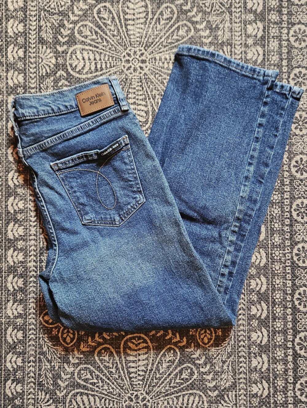 Calvin Klein Jeans Women's Classic Blue Straight-Leg Jeans